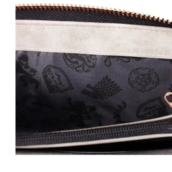 Games of Throne theme New half moon wallet. - Picture 4 of 9